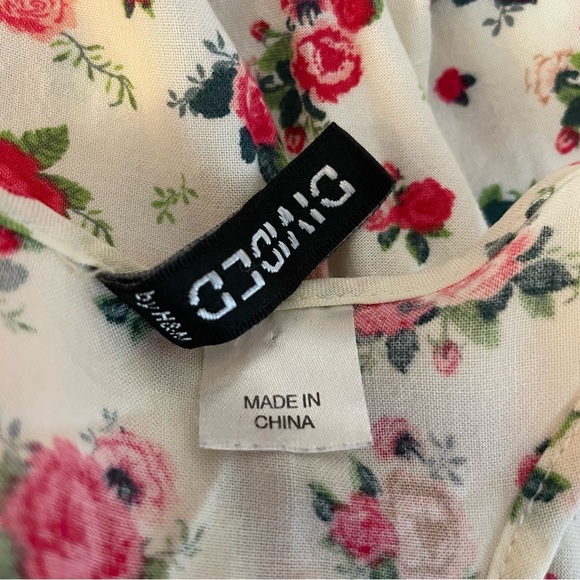 Divided by H&M White & Pink Floral Crewneck Sleeveless Racerback Tank Top - Picture 4 of 6